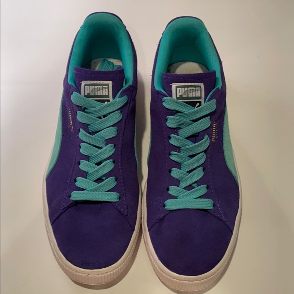 Women’s Purple Puma Suede Sneakers Size 8.5